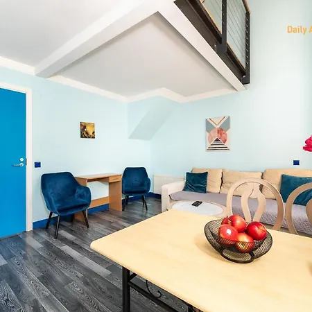 Daily - Duplex Apartment *
