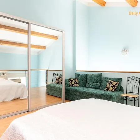 Daily - Duplex Apartment