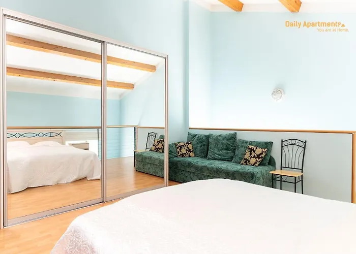 Daily - Duplex Apartment